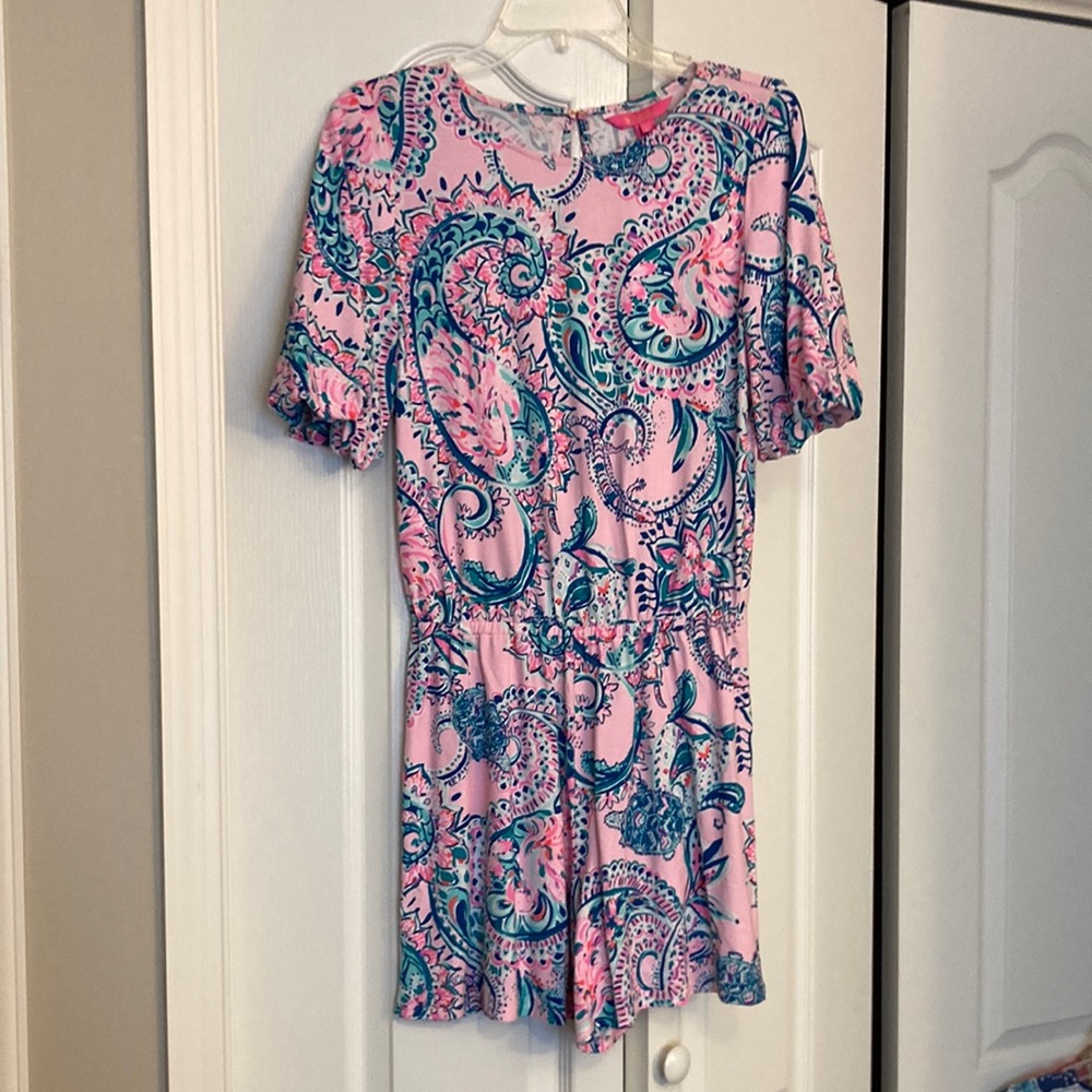 Lilly Pulitzer Britton Romper. Style 002470 NWT. Size S. Color Tangerine dream